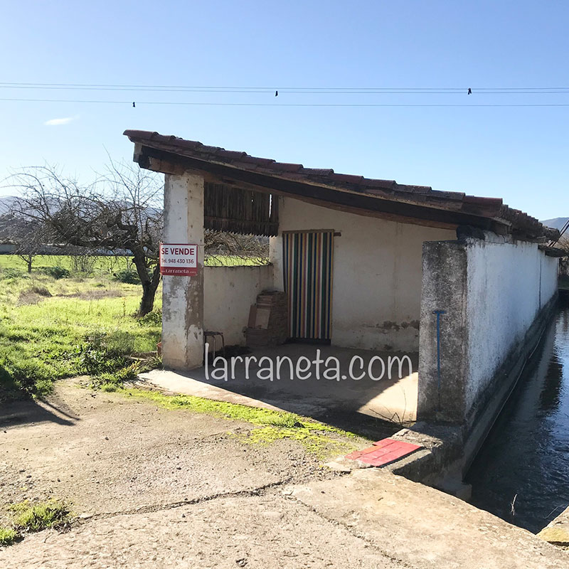 Asesoría Larrañeta inmobiliaria en Sangüesa Navarra terreno en Pastoriza